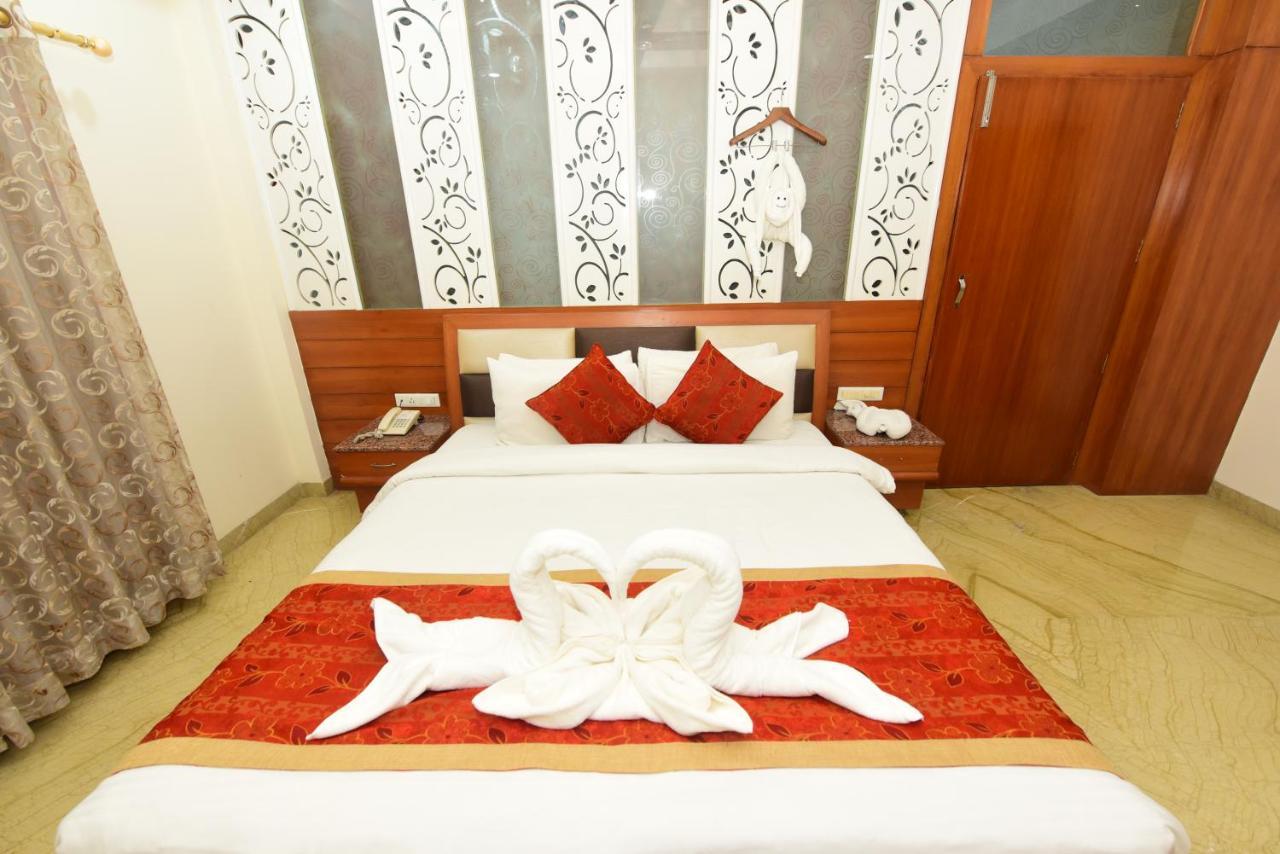 Hotel Yois Udajpur Exteriér fotografie